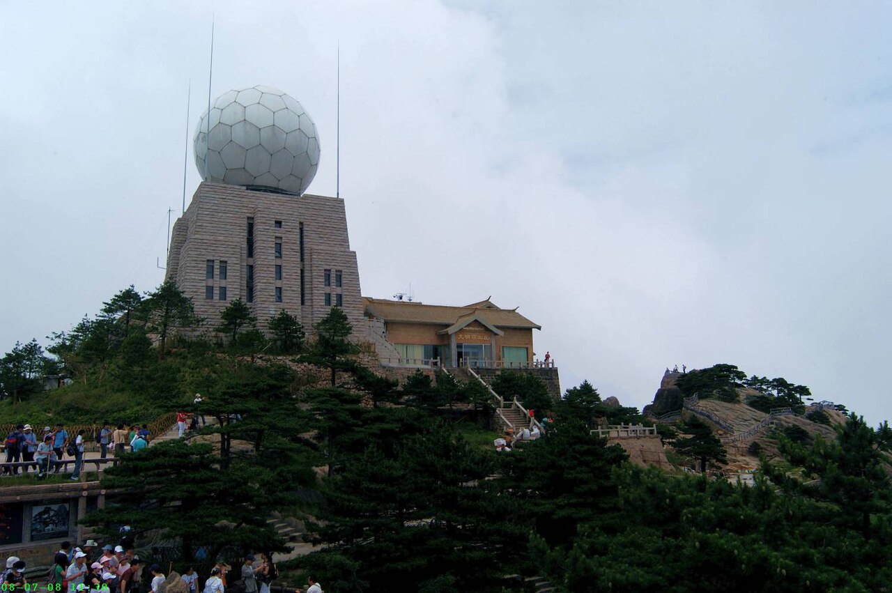 Granite peaks above the cloud line at Huangshan, Anhui